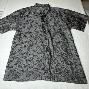 ODO Men's XL Button Down Short Sleeve Shirt Black Car Pattern